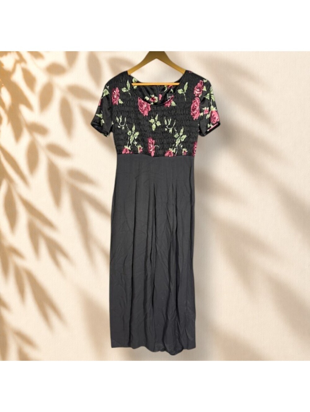 Molly Malloy Jumpsuit Women 8 Black Floral Zipper Short Sleeve Straight Stretch